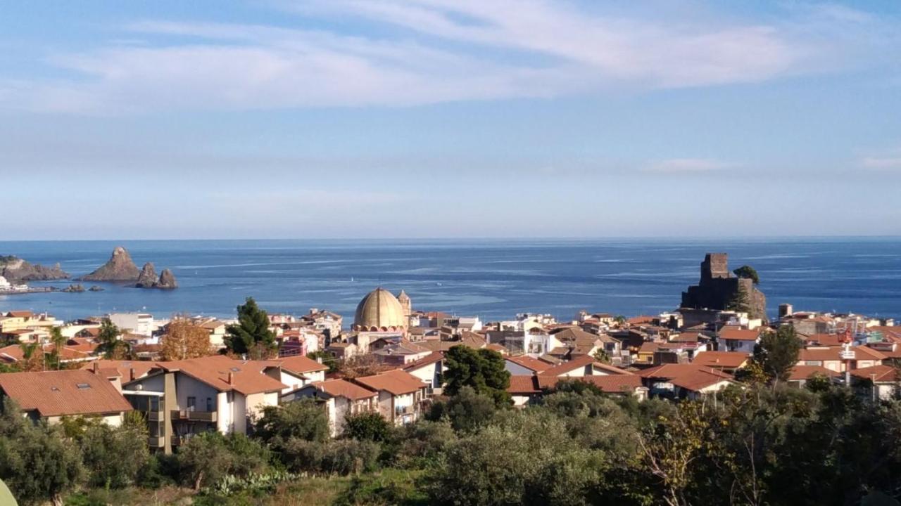La Castellese Acomodação com café da manhã Aci Castello Exterior foto